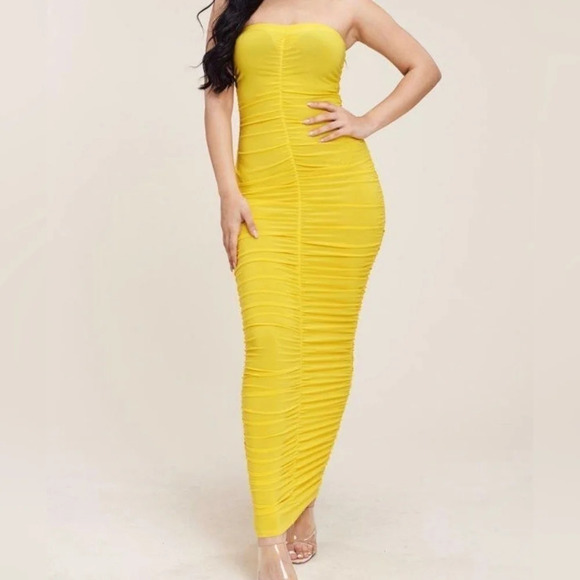 KTOO Dresses & Skirts - NWOT KTOO Shirring Tube Dress - Highlighter Yellow (Size L)